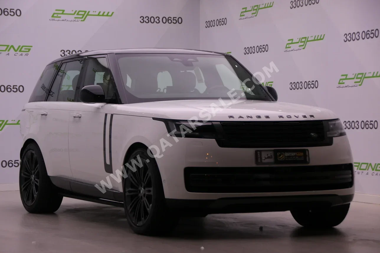 Land Rover  Range Rover  Vogue HSE  2024  Automatic  4,700 Km  8 Cylinder  Four Wheel Drive (4WD)  SUV  White  With Warranty