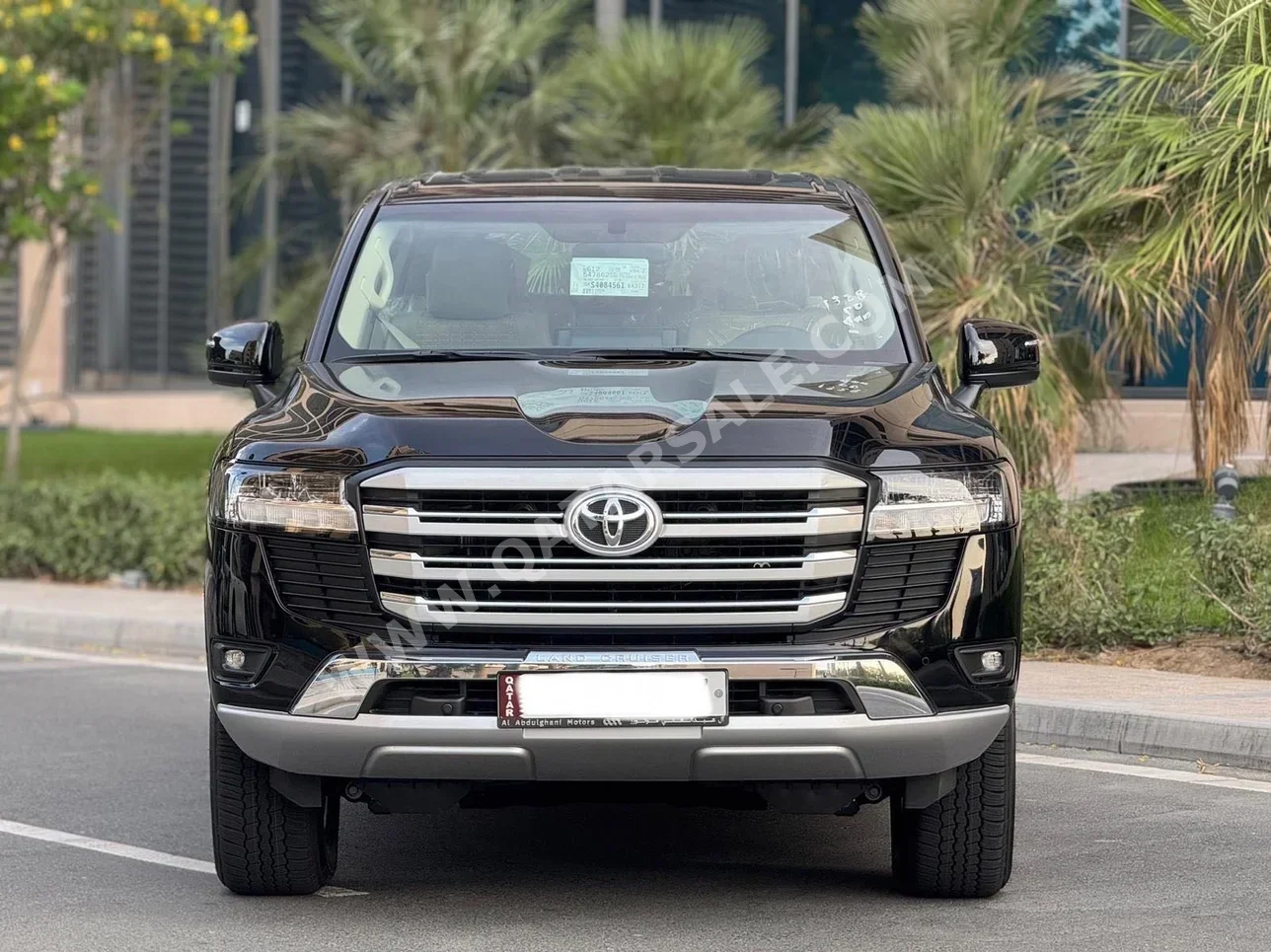 Toyota  Land Cruiser  GXR  2025  Automatic  0 Km  6 Cylinder  Four Wheel Drive (4WD)  SUV  Black  With Warranty