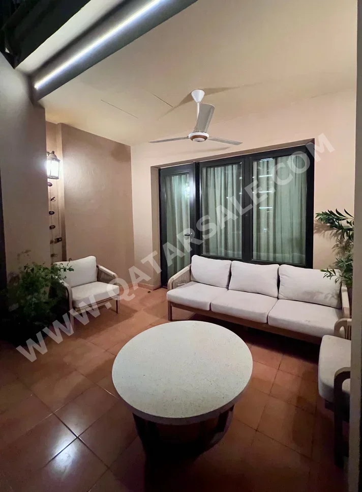 Sofas, Couches & Chairs Sofa Set  - Fabric  - White  - With Table