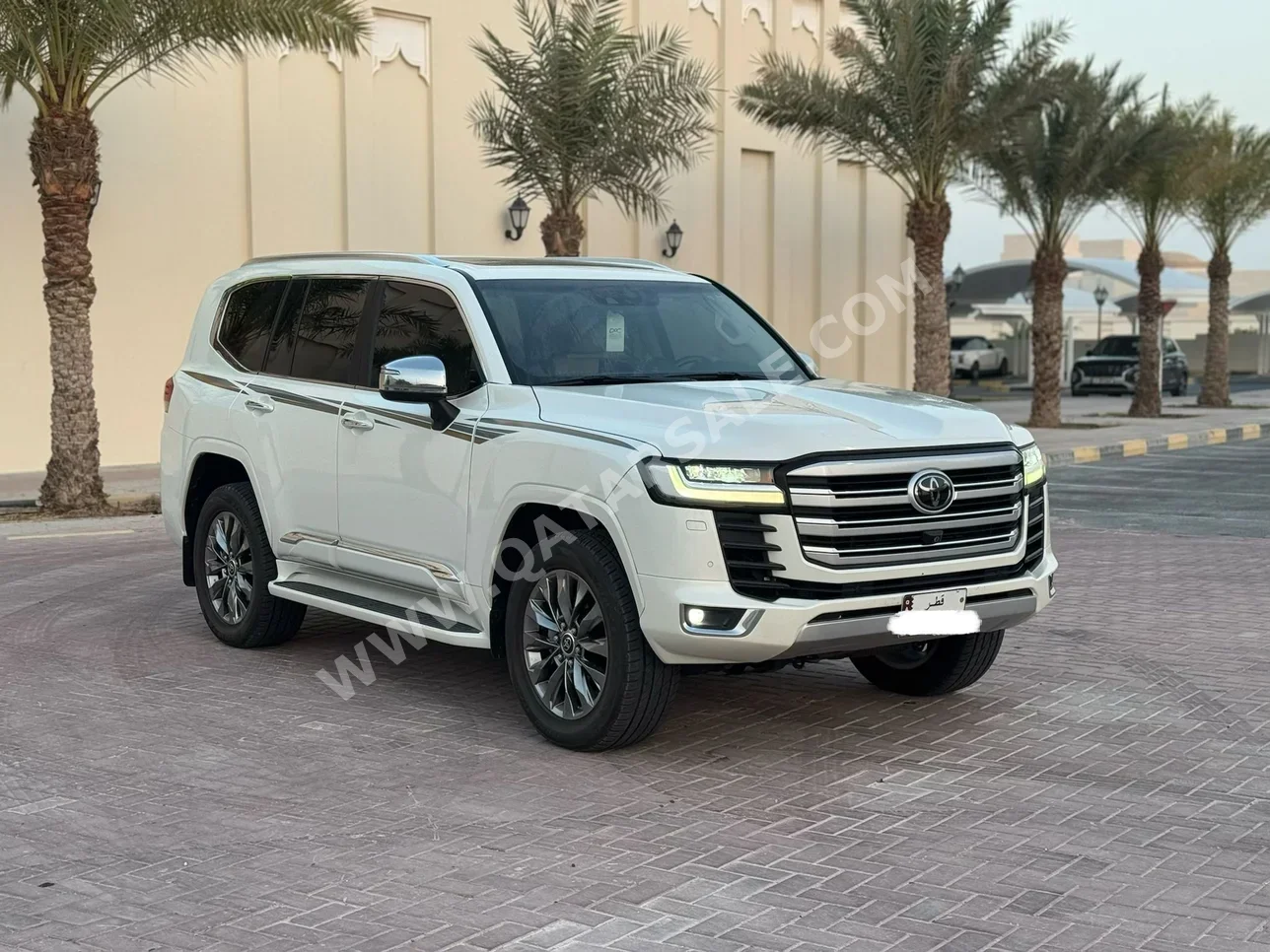 Toyota  Land Cruiser  VX Twin Turbo  2022  Automatic  145,000 Km  6 Cylinder  Four Wheel Drive (4WD)  SUV  White