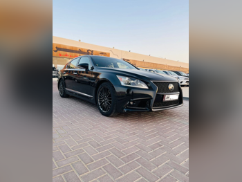 Lexus  LS  460  2017  Automatic  165,000 Km  8 Cylinder  Rear Wheel Drive (RWD)  Sedan  Black