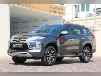 Mitsubishi  Pajero  Montero Sport  2023  Automatic  30,000 Km  6 Cylinder  Four Wheel Drive (4WD)  SUV  Gray  With Warranty