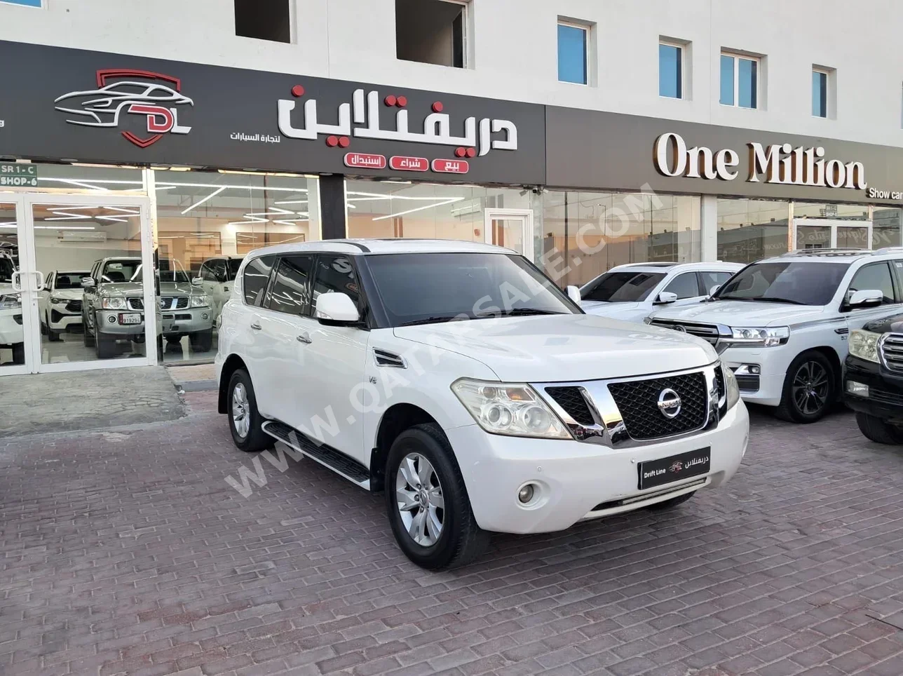 نيسان  باترول  اس اي  2013  اوتوماتيك  331,000 كم  8 سلندر  دفع رباعي  اس يو في  أبيض