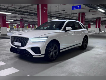 Genesis  GV 70  2024  Automatic  15,000 Km  4 Cylinder  Four Wheel Drive (4WD)  SUV  White and Black  With Warranty