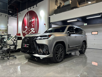 Lexus  LX  600 F Sport  2025  Automatic  8,000 Km  6 Cylinder  Four Wheel Drive (4WD)  SUV  Gray Matte  With Warranty