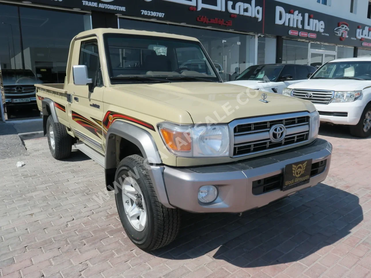 Toyota  Land Cruiser  LX  2022  Manual  58,000 Km  6 Cylinder  Four Wheel Drive (4WD)  Pick Up  Beige