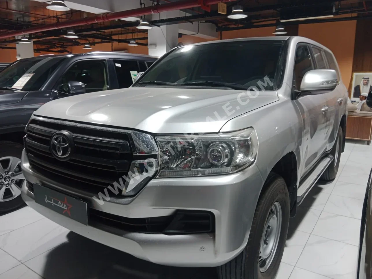 Toyota  Land Cruiser  GX  2017  Automatic  207,000 Km  6 Cylinder  Four Wheel Drive (4WD)  SUV  Silver