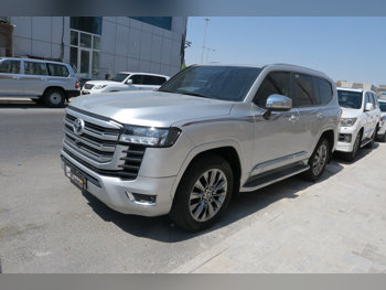 Toyota  Land Cruiser  GXR Twin Turbo  2022  Automatic  220,000 Km  6 Cylinder  Four Wheel Drive (4WD)  SUV  Silver