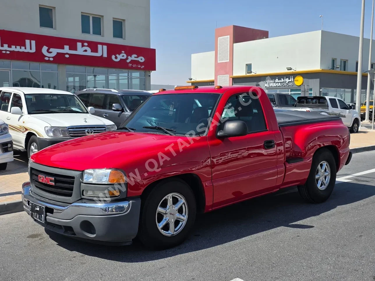 GMC  Sierra  1500  2005  Manual  91,000 Km  8 Cylinder  Rear Wheel Drive (RWD)  Pick Up  Red