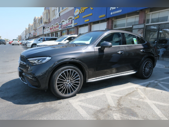 Mercedes-Benz  GLC  200  2025  Automatic  0 Km  4 Cylinder  Four Wheel Drive (4WD)  SUV  Black  With Warranty