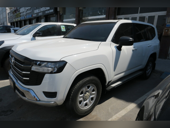 Toyota  Land Cruiser  GX  2023  Automatic  60,000 Km  6 Cylinder  Four Wheel Drive (4WD)  SUV  White  With Warranty