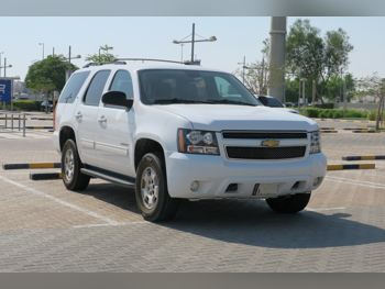 Chevrolet  Tahoe  2013  Automatic  244,000 Km  8 Cylinder  Four Wheel Drive (4WD)  SUV  White