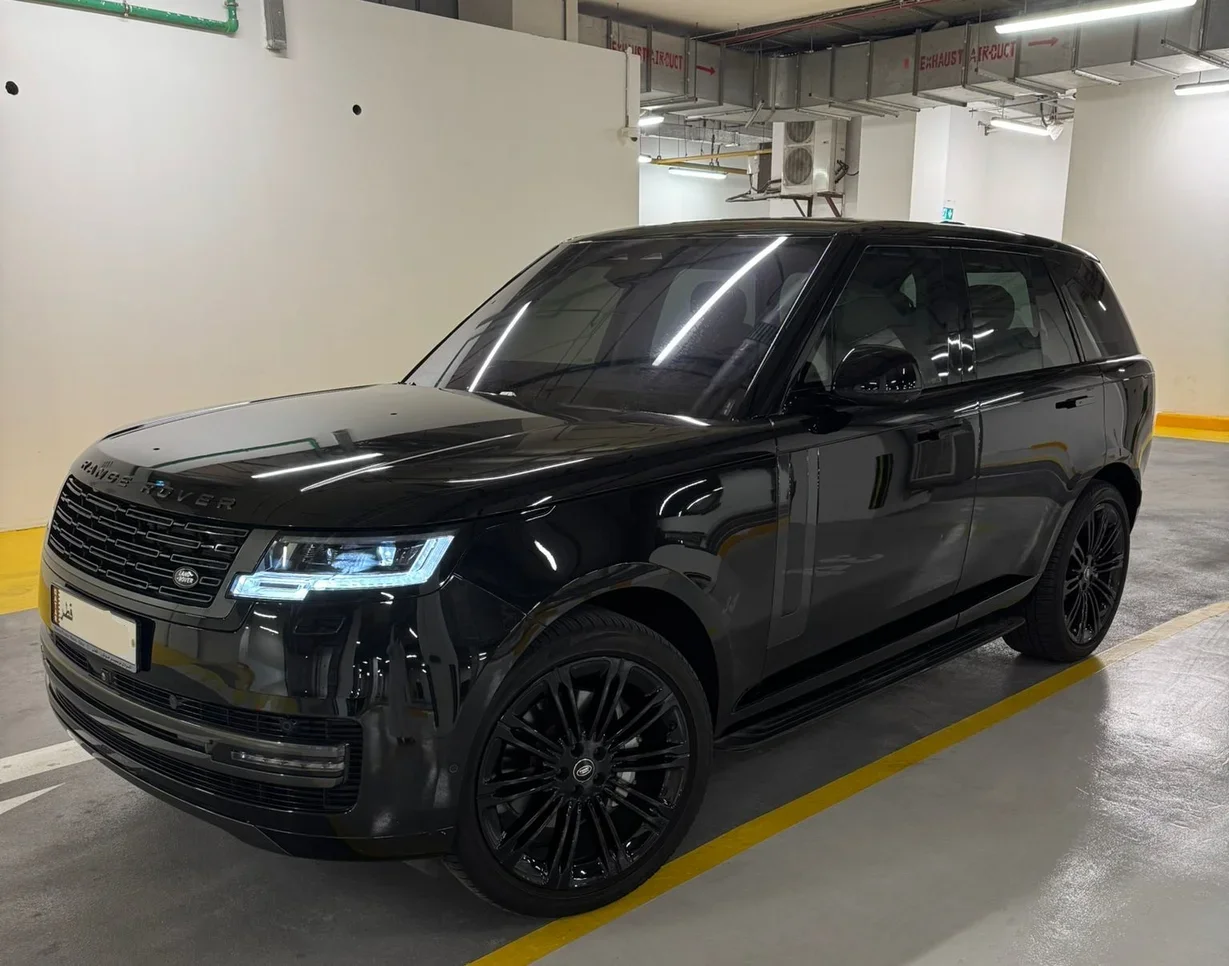 Land Rover  Range Rover  Vogue HSE  2023  Automatic  18,000 Km  6 Cylinder  Four Wheel Drive (4WD)  SUV  Black  With Warranty