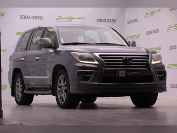 Lexus  LX  570  2012  Automatic  300,000 Km  8 Cylinder  Four Wheel Drive (4WD)  SUV  Gray