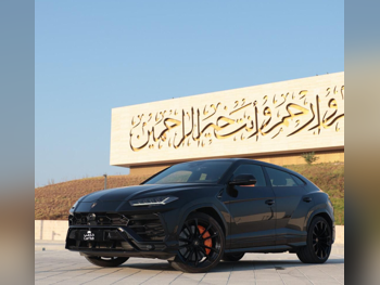 Lamborghini  Urus  2021  Automatic  68,500 Km  8 Cylinder  Four Wheel Drive (4WD)  SUV  Black  With Warranty