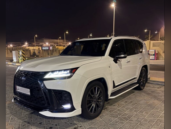 Lexus  LX  600 F Sport  2023  Automatic  128,000 Km  6 Cylinder  All Wheel Drive (AWD)  SUV  White  With Warranty