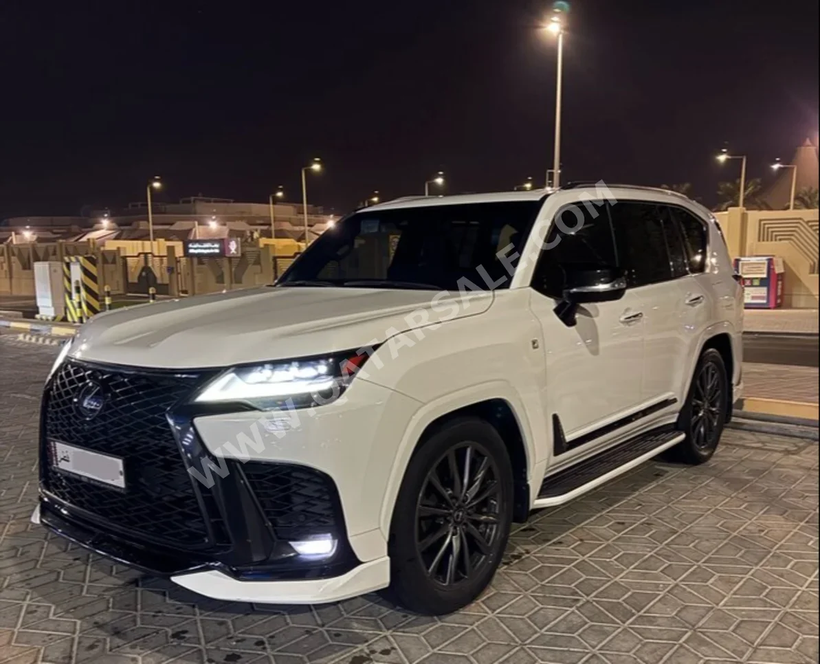 Lexus  LX  600 F Sport  2023  Automatic  128,000 Km  6 Cylinder  All Wheel Drive (AWD)  SUV  White  With Warranty