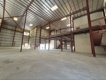 Warehouses & Stores - Al Wakrah  - Barkit Al Awamer  -Area Size: 2000 Square Meter