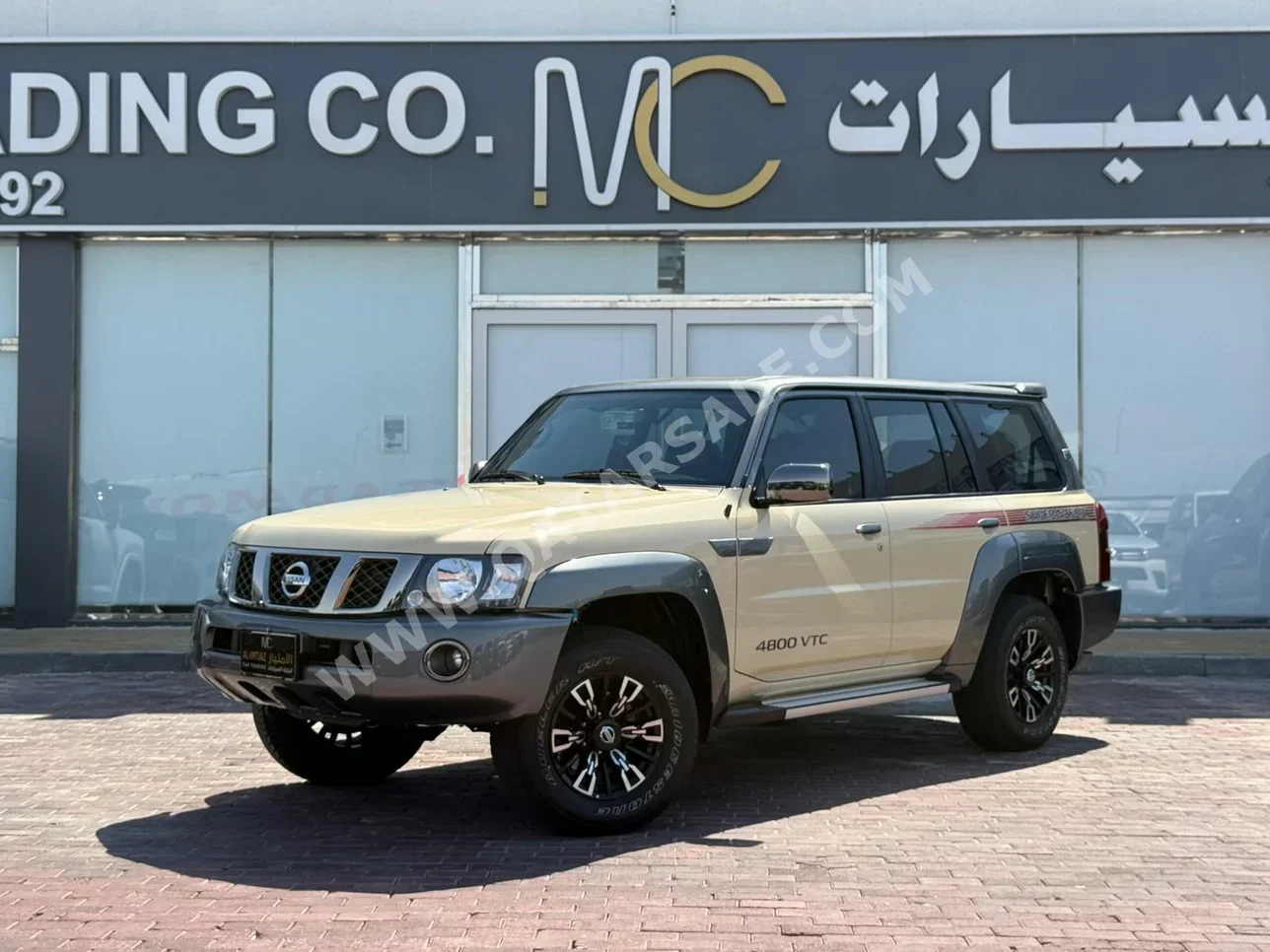 نيسان  باترول  سوبر سفاري  2024  عادي  3,800 كم  6 سلندر  دفع رباعي  اس يو في  بيج  تحت الضمان