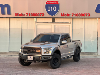 Ford  F  150 Raptor  2017  Automatic  166,500 Km  8 Cylinder  Four Wheel Drive (4WD)  Pick Up  Silver