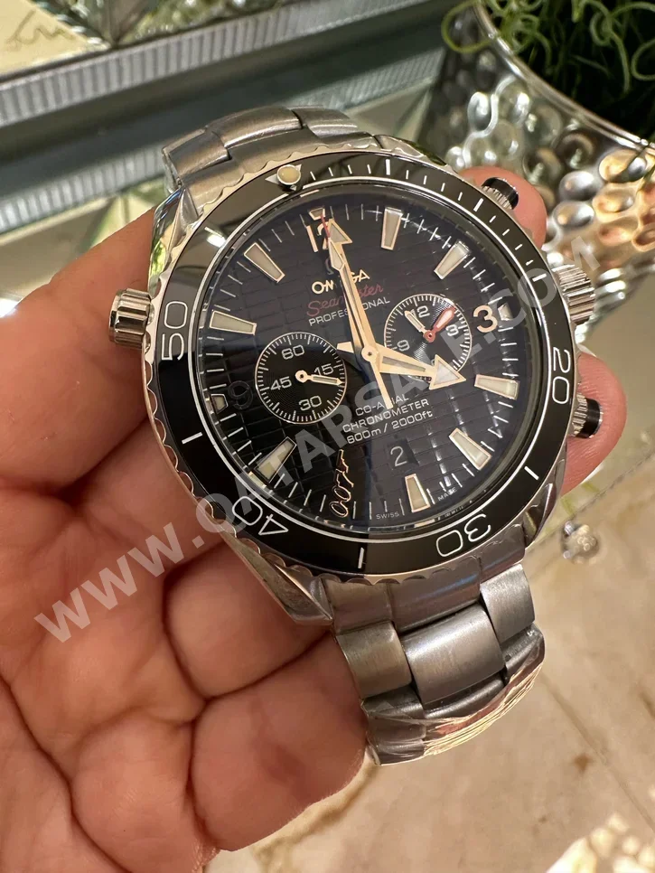 Watches - Breitling  - Analogue Watches  - Black  - Men Watches