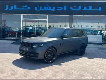 Land Rover  Range Rover  Vogue HSE  2014  Automatic  250,000 Km  8 Cylinder  Four Wheel Drive (4WD)  SUV  Gray