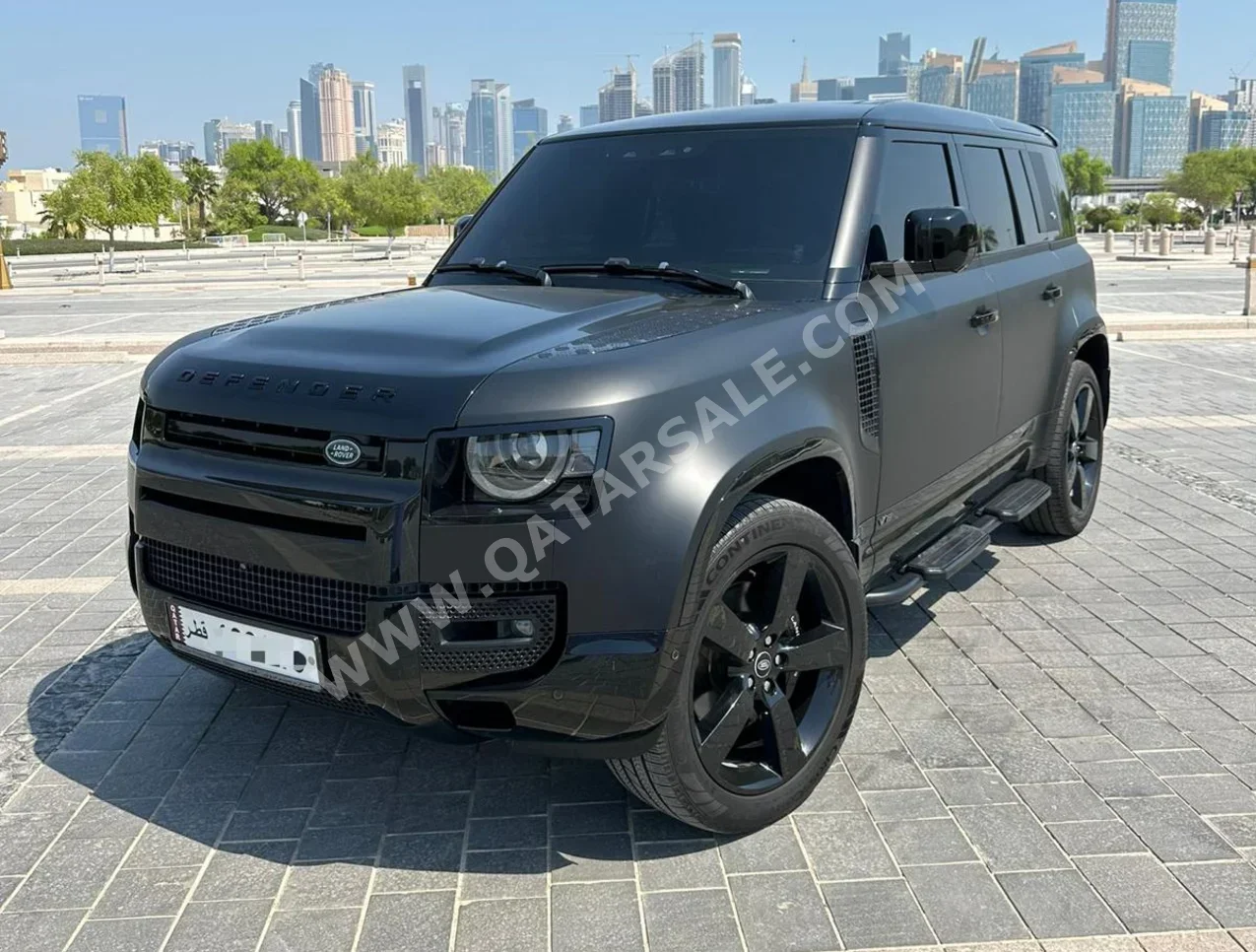 Land Rover  Defender  110 X  2023  Automatic  89,000 Km  8 Cylinder  Four Wheel Drive (4WD)  SUV  Black  With Warranty