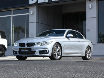 BMW  4-Series  435 I  2015  Automatic  58,000 Km  6 Cylinder  Rear Wheel Drive (RWD)  Convertible  Silver