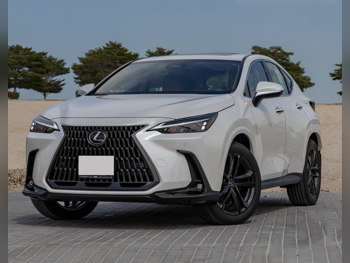 Lexus  NX 350  4 Cylinder  SUV 2x4  White  2025