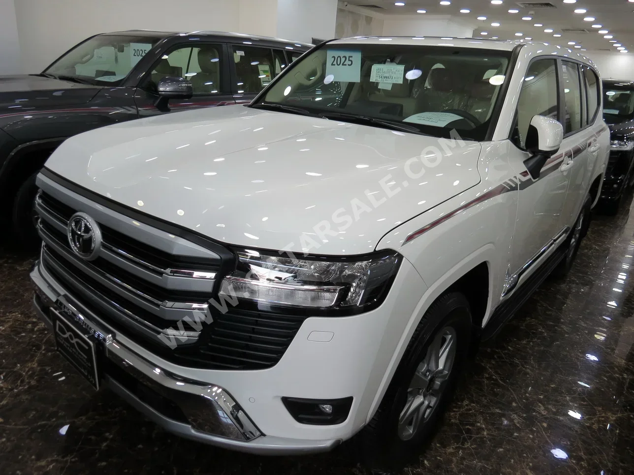 Toyota  Land Cruiser  GXR  2025  Automatic  0 Km  6 Cylinder  Four Wheel Drive (4WD)  SUV  White  With Warranty