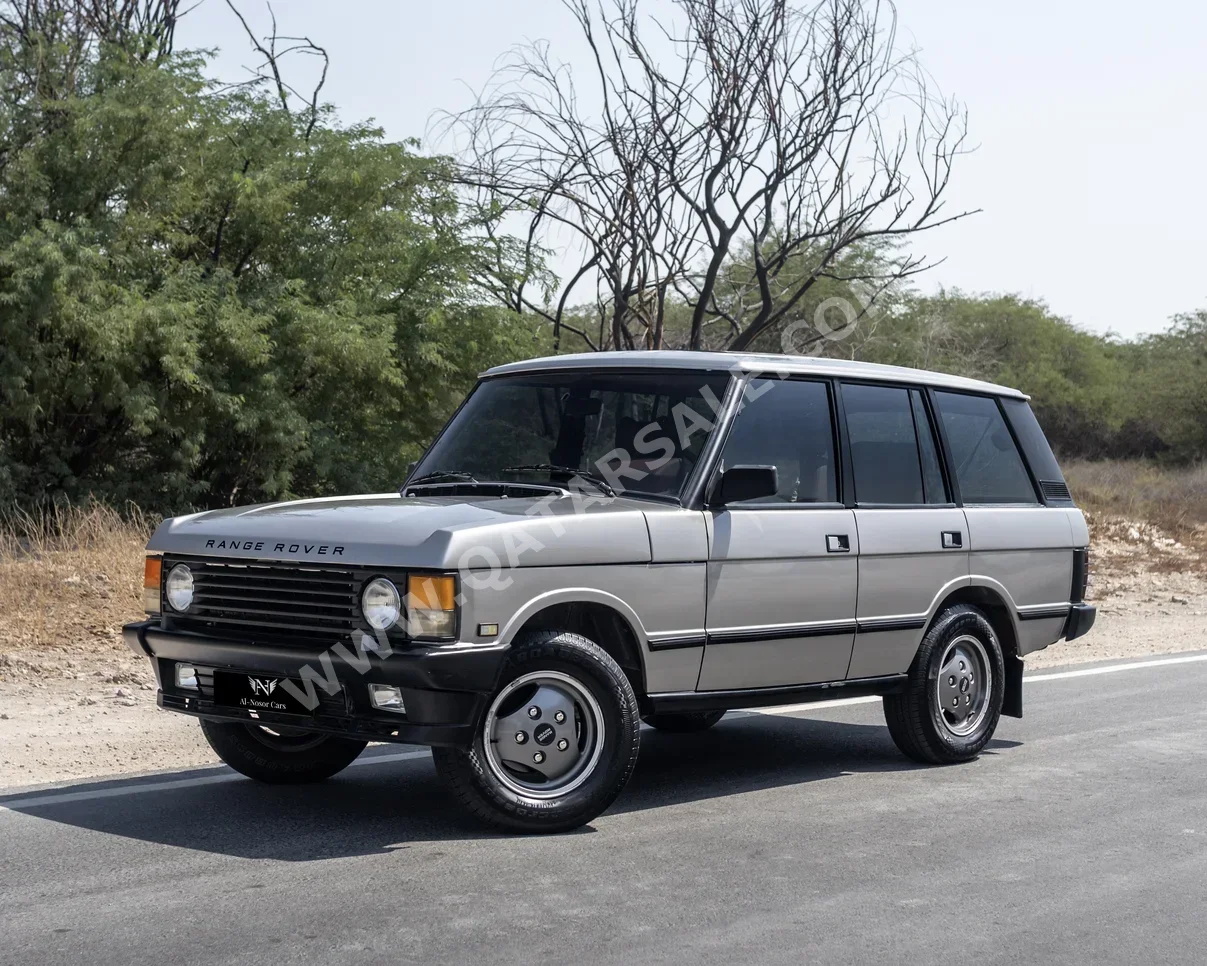 Land Rover  Range Rover  Vogue  1991  Automatic  115,000 Km  8 Cylinder  Four Wheel Drive (4WD)  SUV  Gray