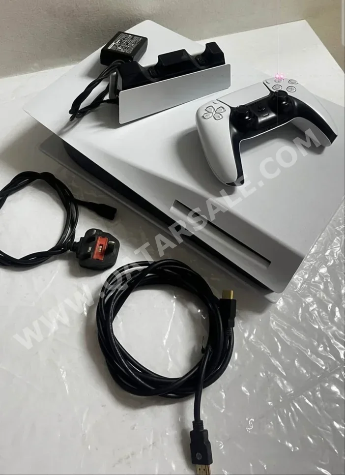Video Games Consoles - Sony  - PlayStation 5 Disk  - 1 TB