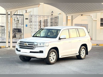 Toyota  Land Cruiser  GXR  2020  Automatic  142,000 Km  6 Cylinder  Four Wheel Drive (4WD)  SUV  White
