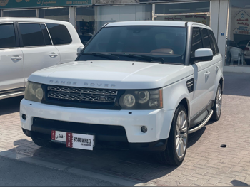 Land Rover  Range Rover  Sport HSE  2013  Automatic  205,000 Km  6 Cylinder  Four Wheel Drive (4WD)  SUV  White