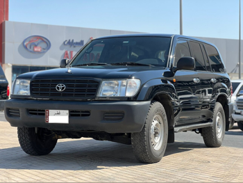 تويوتا  لاند كروزر  جي  1998  عادي  174,000 كم  6 سلندر  دفع رباعي  اس يو في  أسود