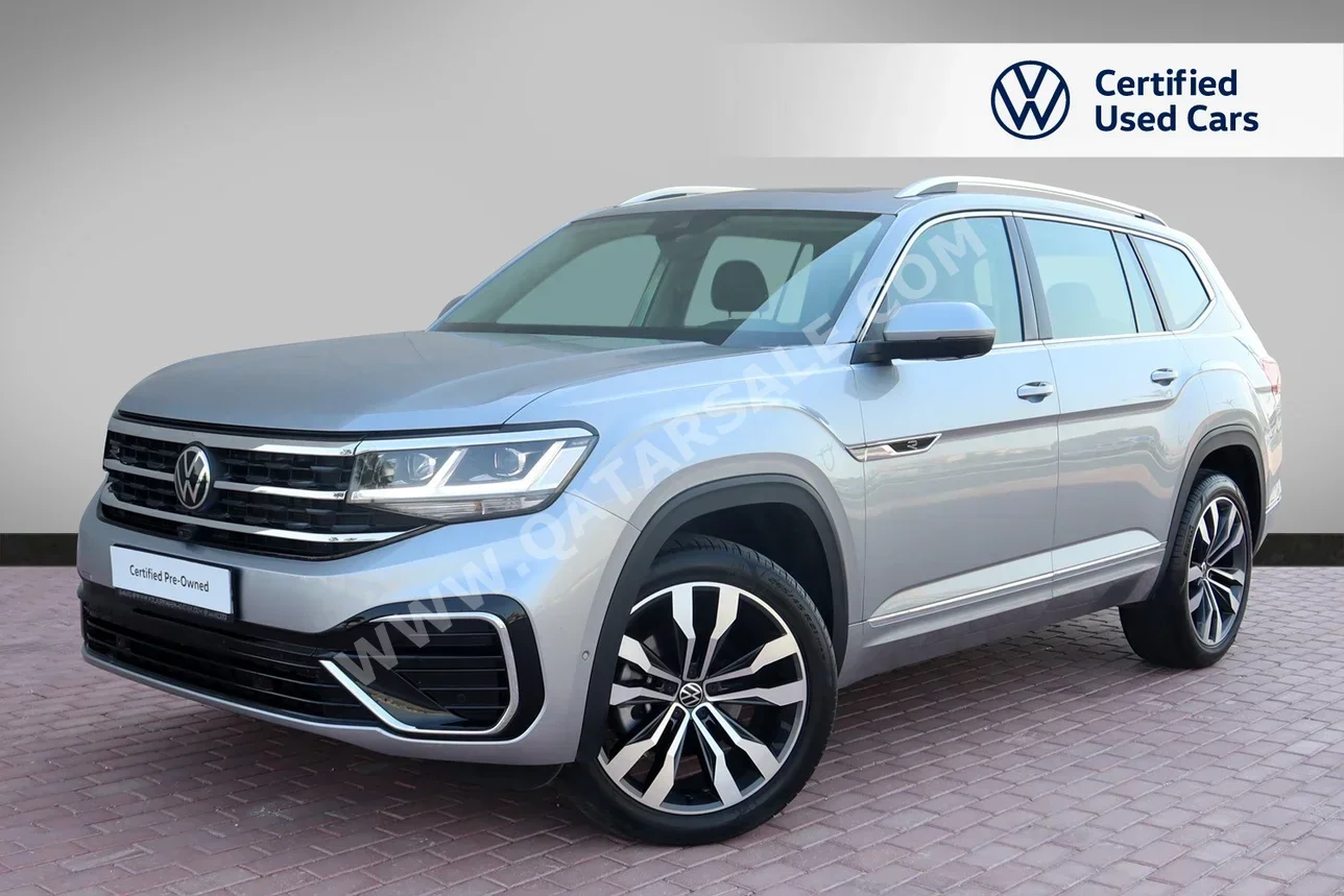 Volkswagen  Teramont  R Line  2023  Automatic  45,000 Km  6 Cylinder  All Wheel Drive (AWD)  SUV  Silver  With Warranty