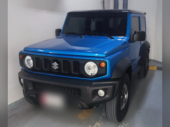 Suzuki  Jimny  2019  Manual  25,000 Km  4 Cylinder  Four Wheel Drive (4WD)  SUV  Black and Blue