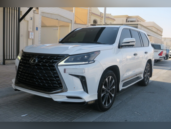 لكزس  ال اكس  570 اس بلاك ايديشن  2021  اوتوماتيك  192,000 كم  8 سلندر  دفع رباعي  اس يو في  أبيض