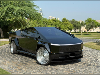 تسلا سايبر تراك بيست 2024 اوتوماتيك 7,000 كم 0 سلندر دفع رباعي اس يو في أسود