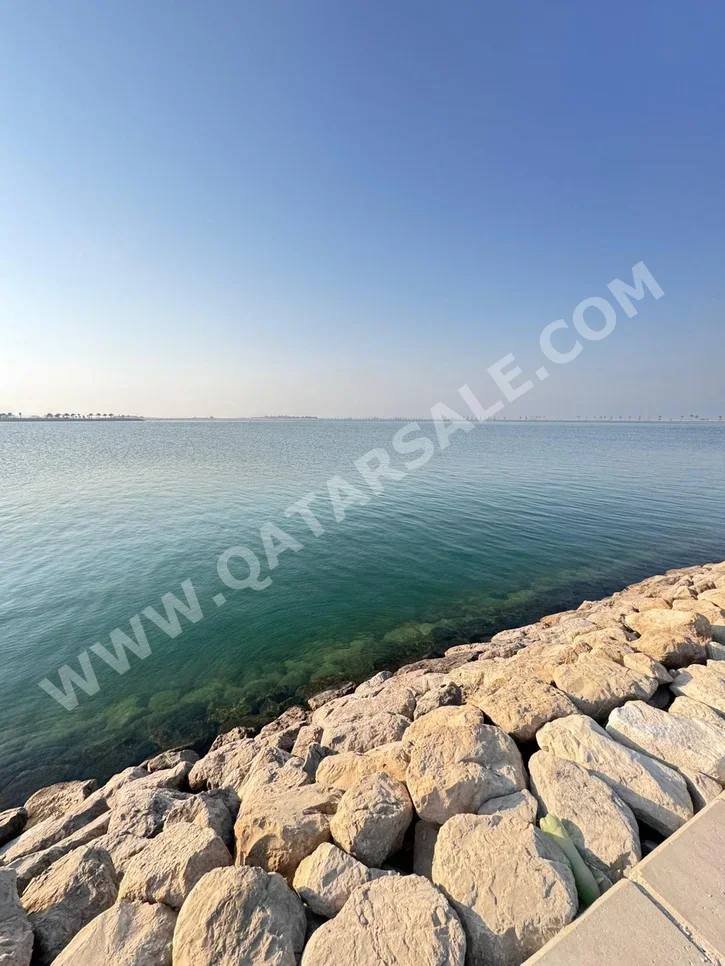Lands For Sale in Lusail  - Qetaifan Island North  -Area Size 1,000 Square Meter