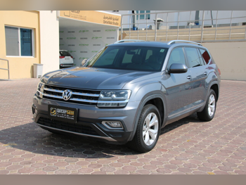 Volkswagen  Teramont  2019  Automatic  64,000 Km  6 Cylinder  Four Wheel Drive (4WD)  SUV  Gray