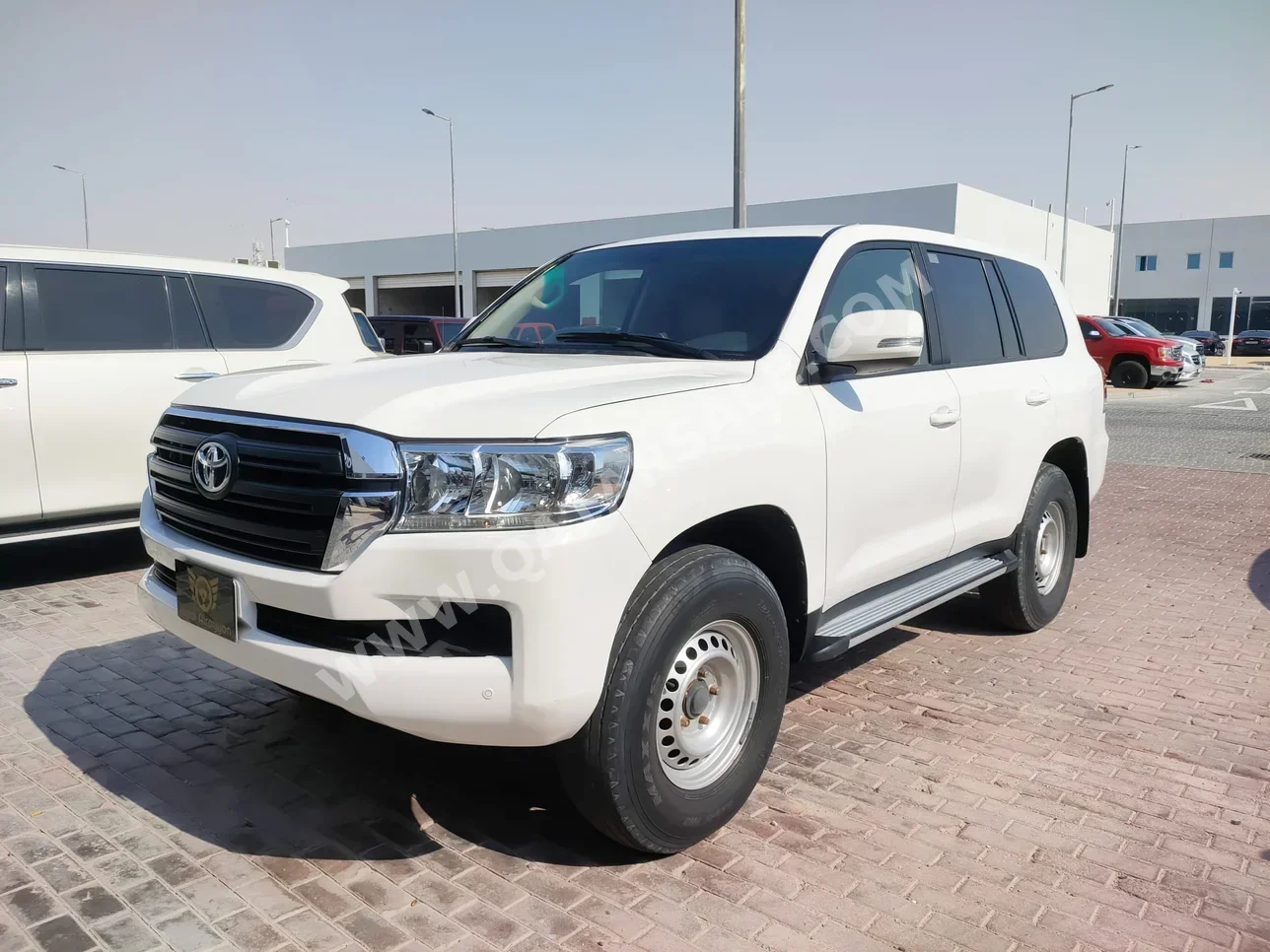 Toyota  Land Cruiser  G  2020  Automatic  104,000 Km  6 Cylinder  Four Wheel Drive (4WD)  SUV  White