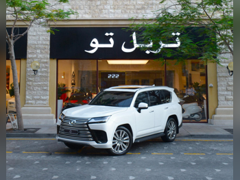 لكزس  ال اكس  600 في اي بي  2023  اوتوماتيك  44,000 كم  6 سلندر  دفع رباعي  اس يو في  أبيض لؤلؤي  تحت الضمان