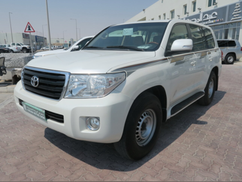 Toyota  Land Cruiser  GX  2012  Automatic  303,000 Km  6 Cylinder  Four Wheel Drive (4WD)  SUV  White
