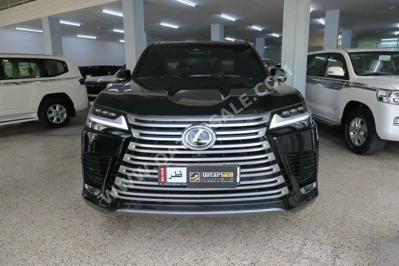 Lexus  LX  600 Luxury  2025  Automatic  14,000 Km  6 Cylinder  Four Wheel Drive (4WD)  SUV  Black  With Warranty