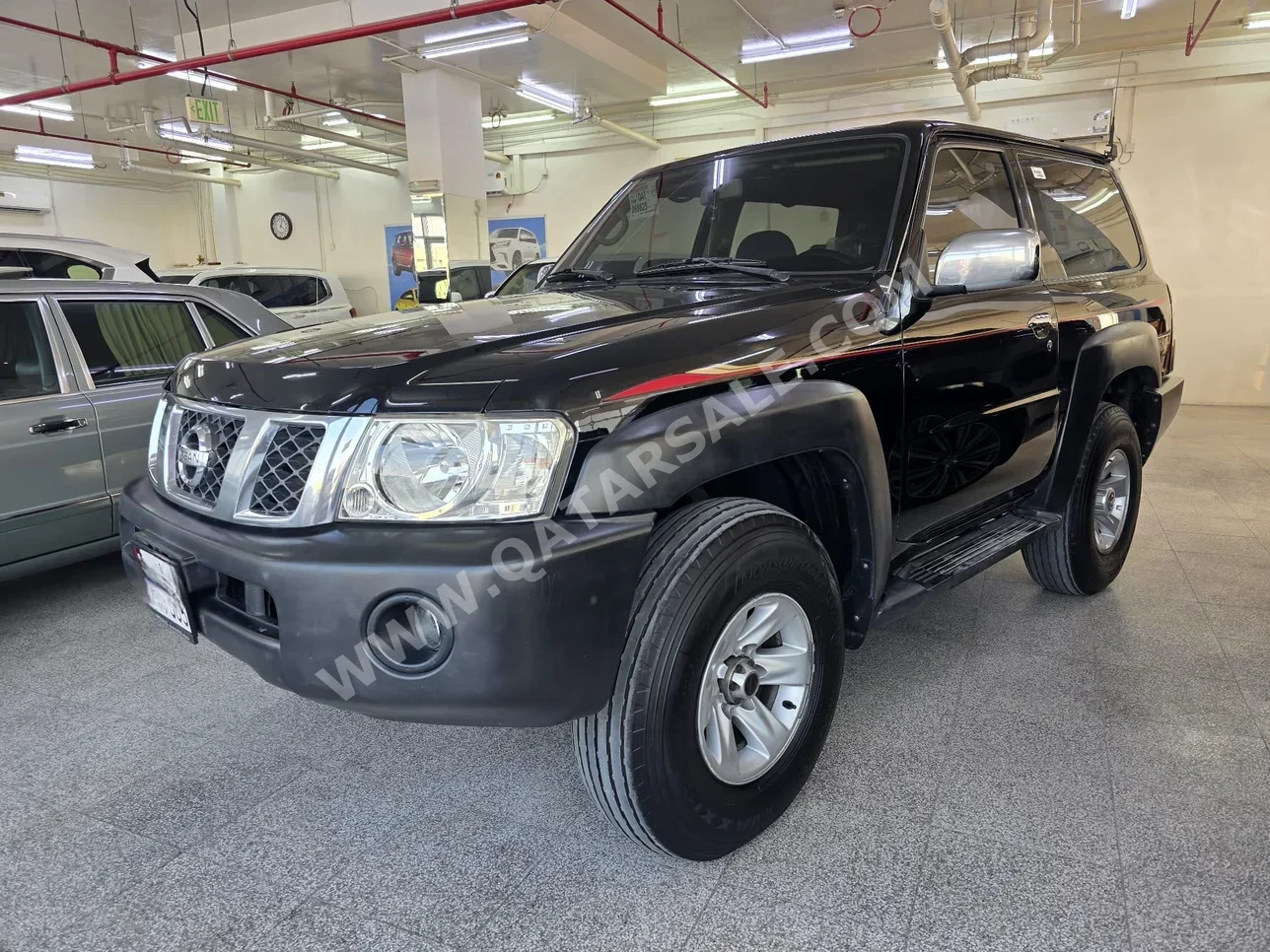 Nissan  Patrol  Safari  2012  Manual  125,000 Km  6 Cylinder  Four Wheel Drive (4WD)  SUV  Black