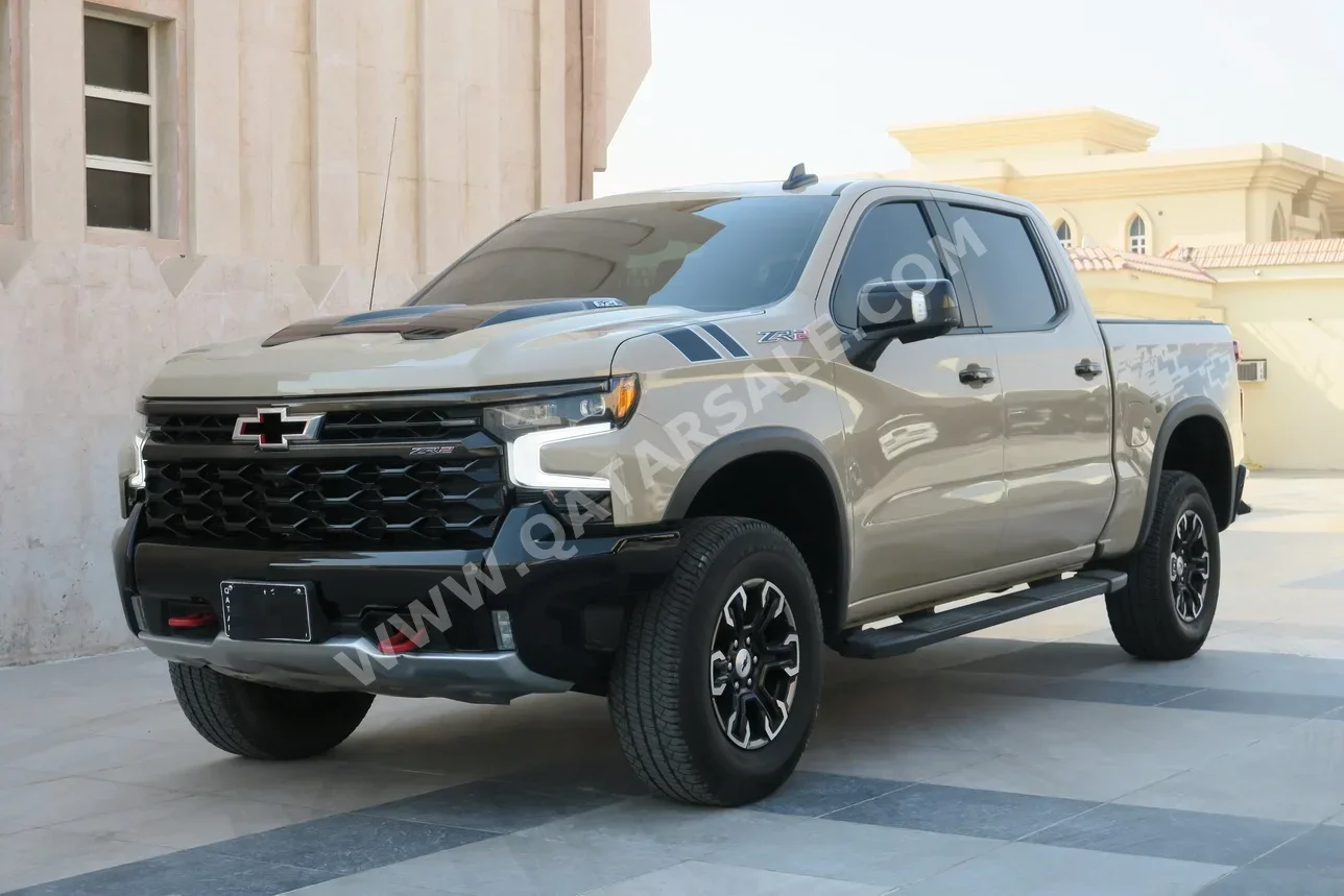 Chevrolet  Silverado  ZR 2  2023  Automatic  65,000 Km  8 Cylinder  Four Wheel Drive (4WD)  Pick Up  Beige  With Warranty