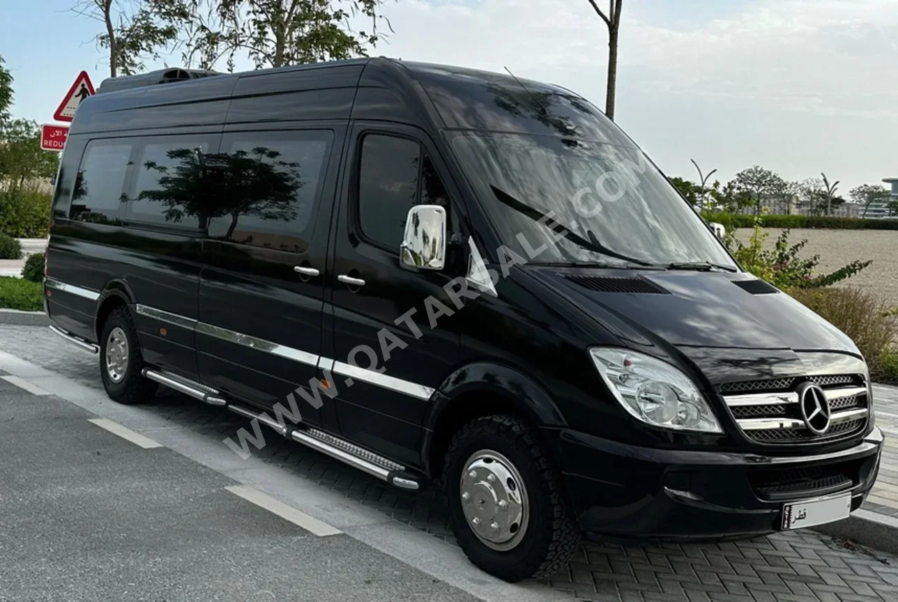 Mercedes-Benz  Sprinter  VIP  2012  Automatic  2,000 Km  6 Cylinder  Four Wheel Drive (4WD)  Van / Bus  Black