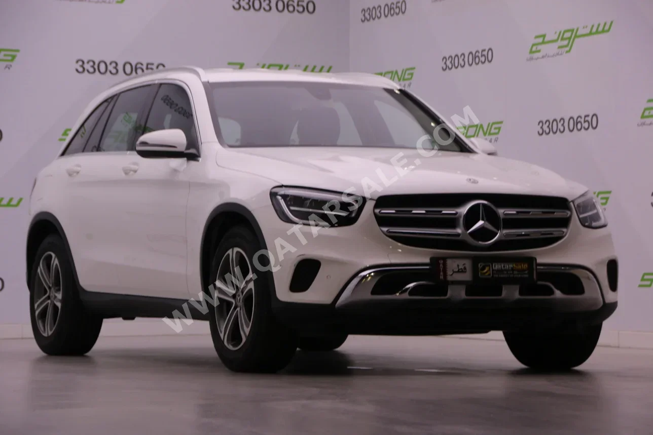 Mercedes-Benz  GLC  200  2020  Automatic  41,000 Km  4 Cylinder  Four Wheel Drive (4WD)  SUV  White