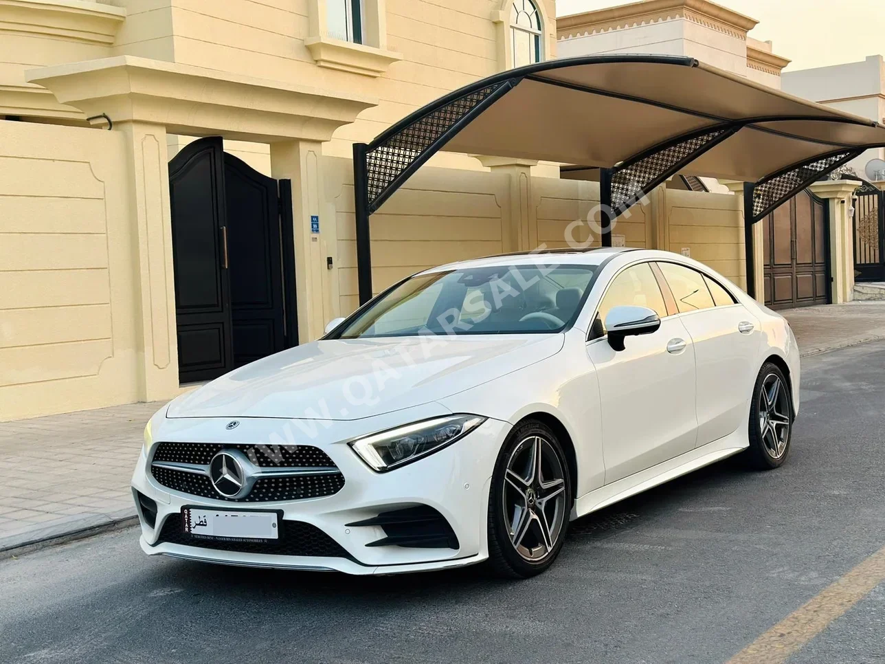 Mercedes-Benz  CLS  350  2019  Automatic  119,000 Km  6 Cylinder  Rear Wheel Drive (RWD)  Sedan  White